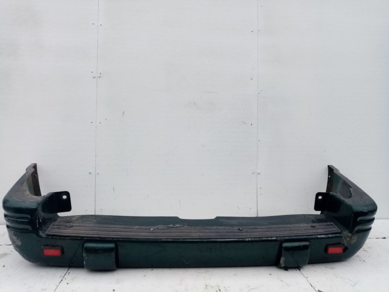 Recambio de paragolpes trasero para jeep cherokee (j) referencia OEM IAM 4883506AA  