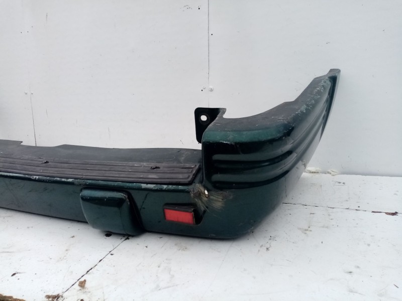 Recambio de paragolpes trasero para jeep cherokee (j) referencia OEM IAM 4883506AA  