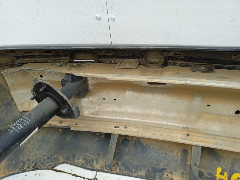 Recambio de refuerzo paragolpes trasero para bmw serie 5 berlina (e39) 520i exclusive referencia OEM IAM 51118245858  