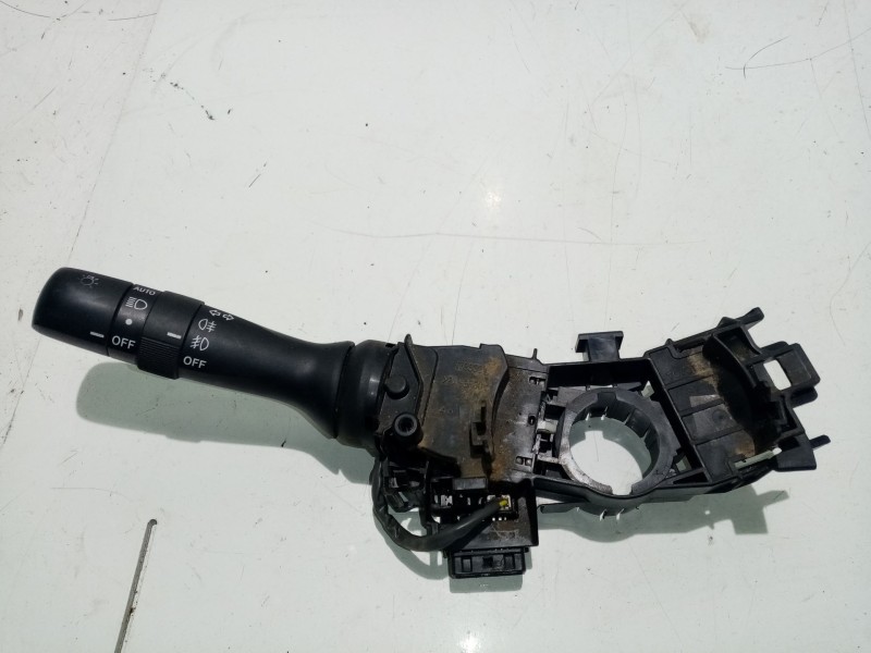 Recambio de mando luces para lexus rx 400h referencia OEM IAM 173832  