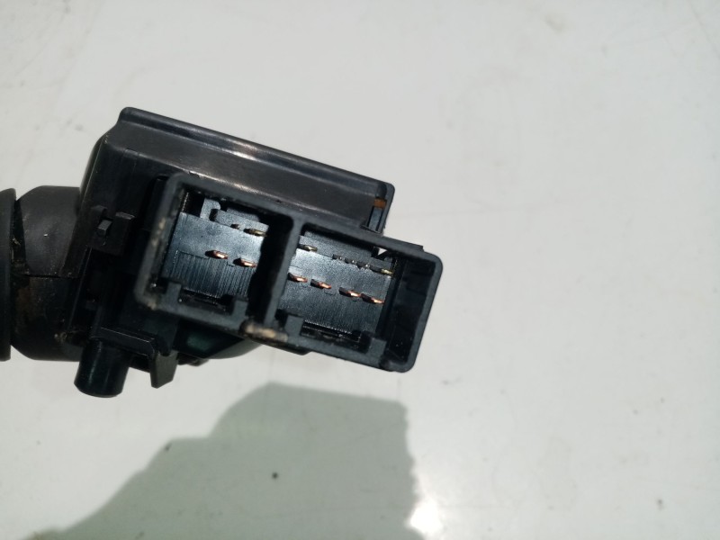 Recambio de mando limpia para lexus rx 400h referencia OEM IAM 173848LH  
