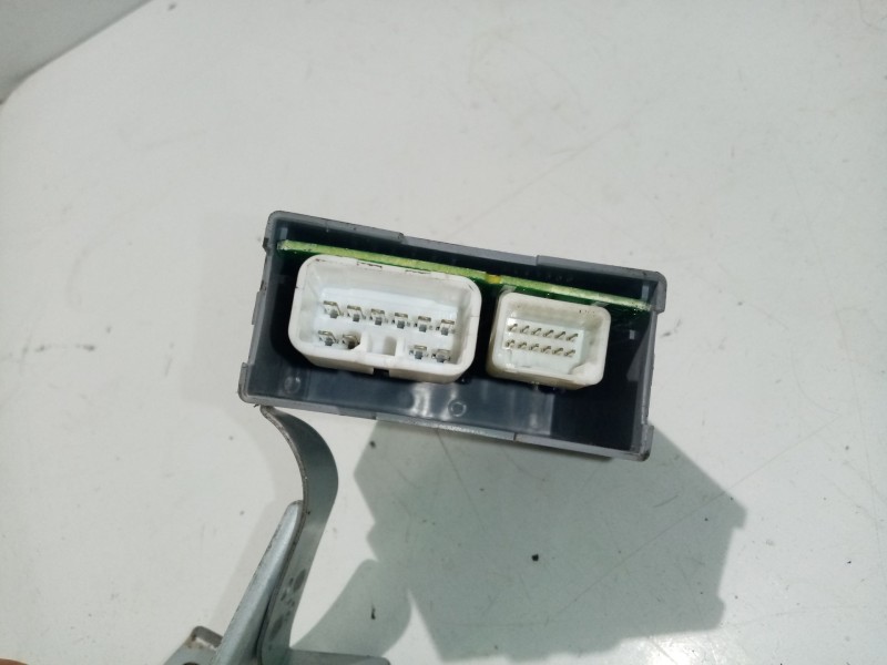 Recambio de modulo electronico para lexus rx 400h referencia OEM IAM 8594048030  