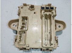 Recambio de caja reles / fusibles para lexus rx 400h referencia OEM IAM   