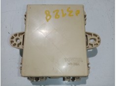 Recambio de caja reles / fusibles para lexus rx 400h referencia OEM IAM    2