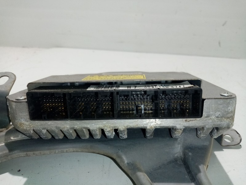 Recambio de modulo electronico para lexus rx 400h referencia OEM IAM 8954048341  