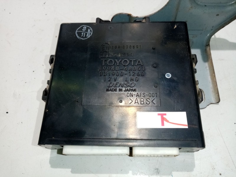 Recambio de modulo electronico para lexus rx 400h referencia OEM IAM 8994048051  