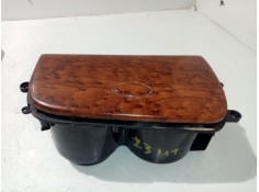 Recambio de posavasos para kia magentis gls referencia OEM IAM    2