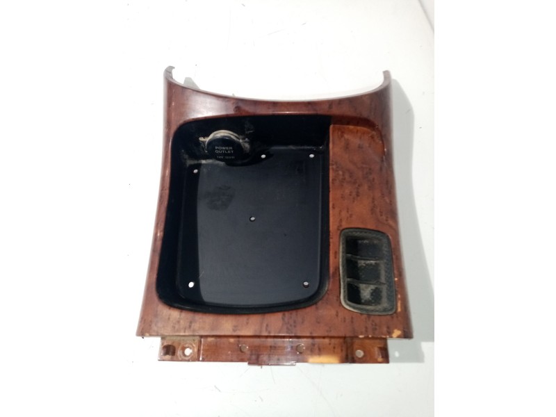 Recambio de moldura para kia magentis gls referencia OEM IAM 846513C510  