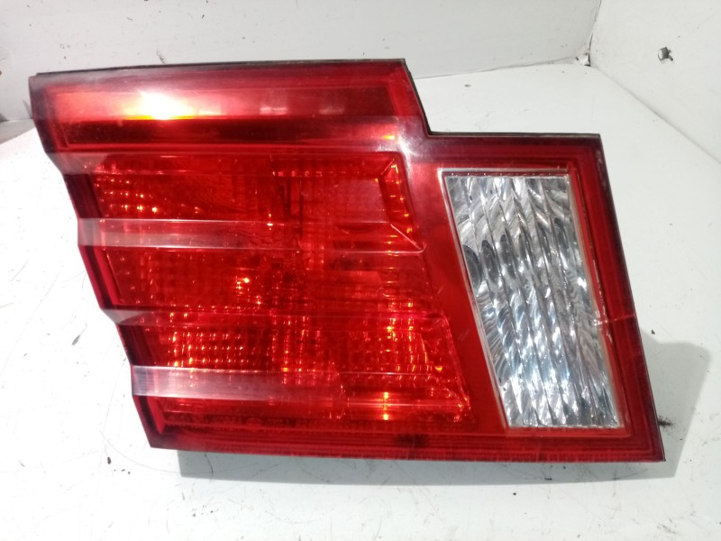 Recambio de piloto trasero izquierdo interior para kia magentis gls referencia OEM IAM 92411-3C011  