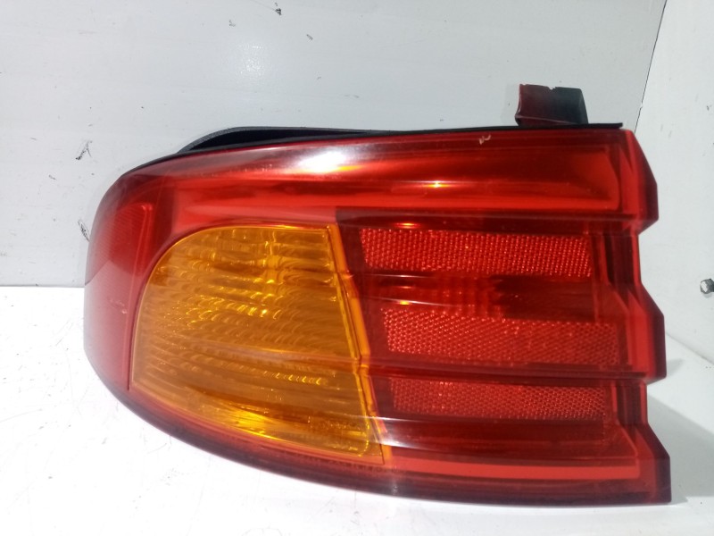 Recambio de piloto trasero izquierdo para kia magentis gls referencia OEM IAM 924103C011 924103C011 