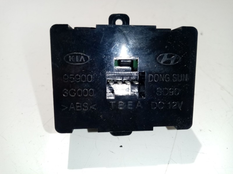 Recambio de modulo electronico para kia magentis gls referencia OEM IAM 959003C000  