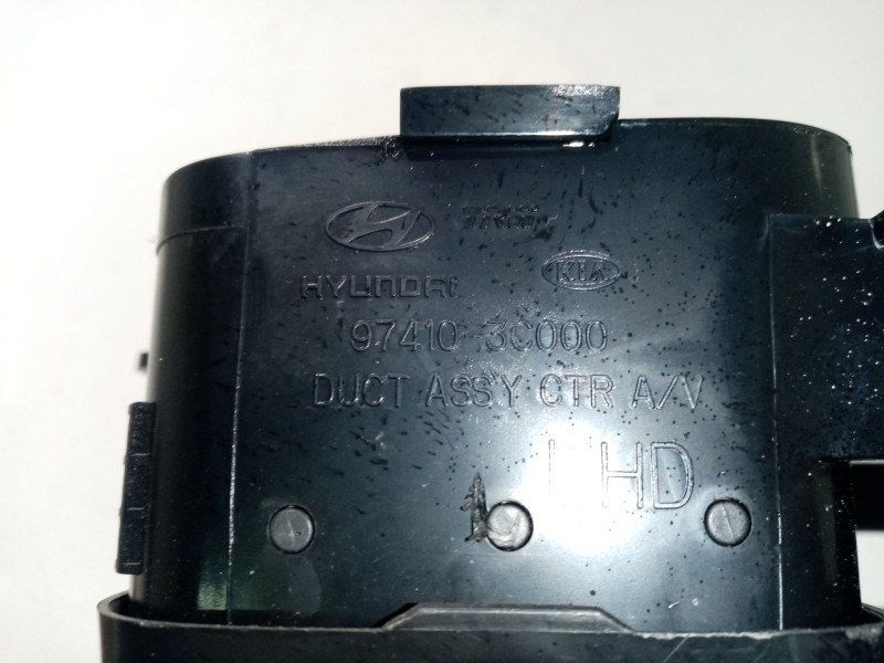Recambio de rejilla aireadora para kia magentis gls referencia OEM IAM 974103C000  