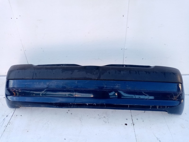 Recambio de paragolpes trasero para renault clio ii (bb_, cb_) 1.5 dci referencia OEM IAM 7701473628  