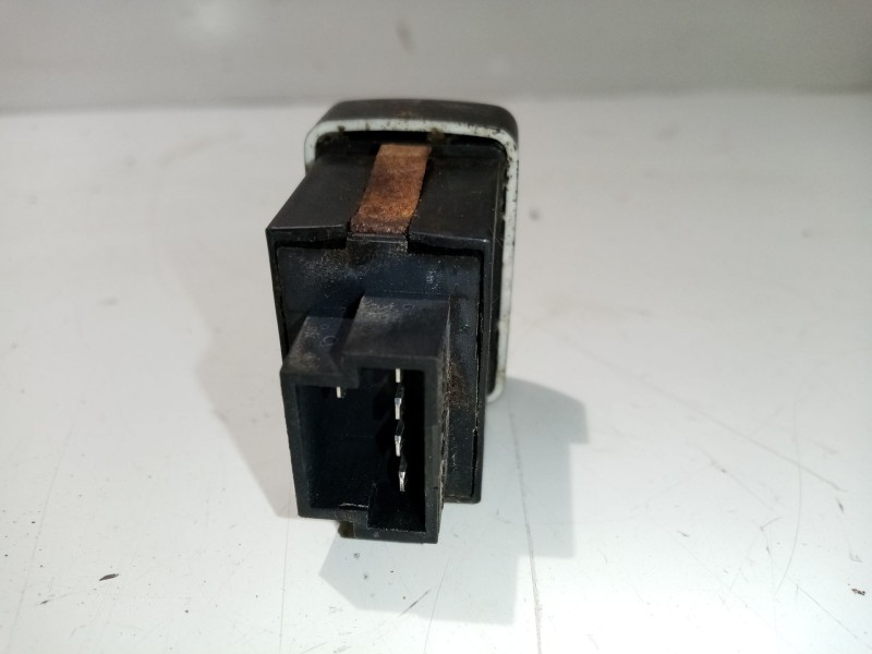 Recambio de mando luces para ssangyong musso 2.9 tdi lux referencia OEM IAM 00644110  