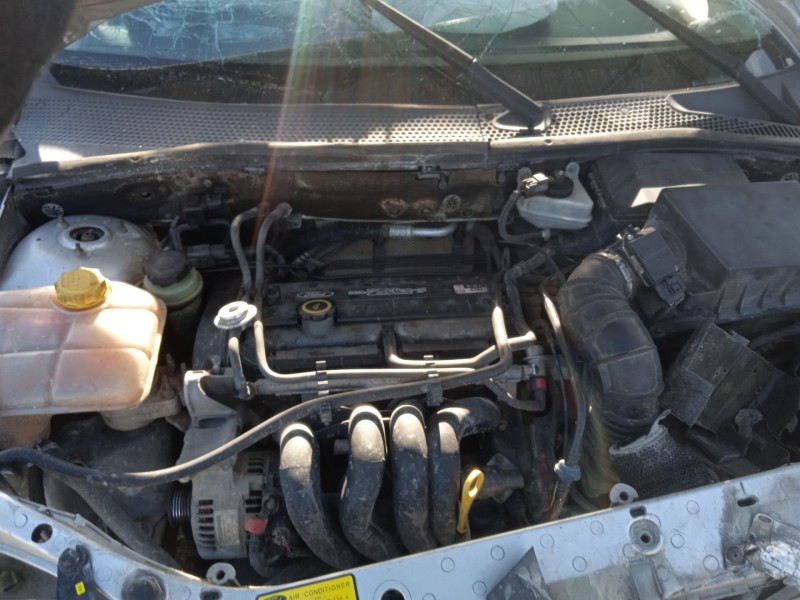 ford focus i sedán (dfw) del año 2000