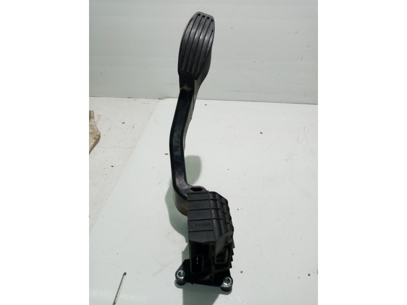 Recambio de pedal acelerador para lancia ypsilon (101) referencia OEM IAM 24765CP17829  