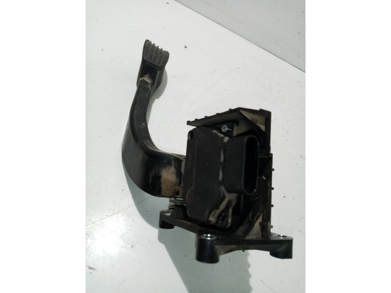 Recambio de pedal acelerador para lancia ypsilon (101) referencia OEM IAM 24765CP17829  