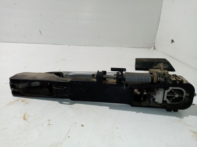 Recambio de maneta exterior delantera derecha para nissan primera berlina (p12) referencia OEM IAM 80610AV600  