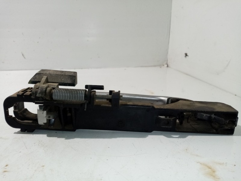 Recambio de maneta exterior delantera izquierda para nissan primera berlina (p12) referencia OEM IAM 80611AV600  