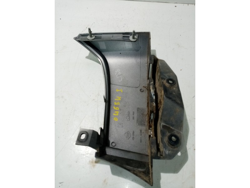 Recambio de moldura para nissan primera berlina (p12) referencia OEM IAM 78127AU200  