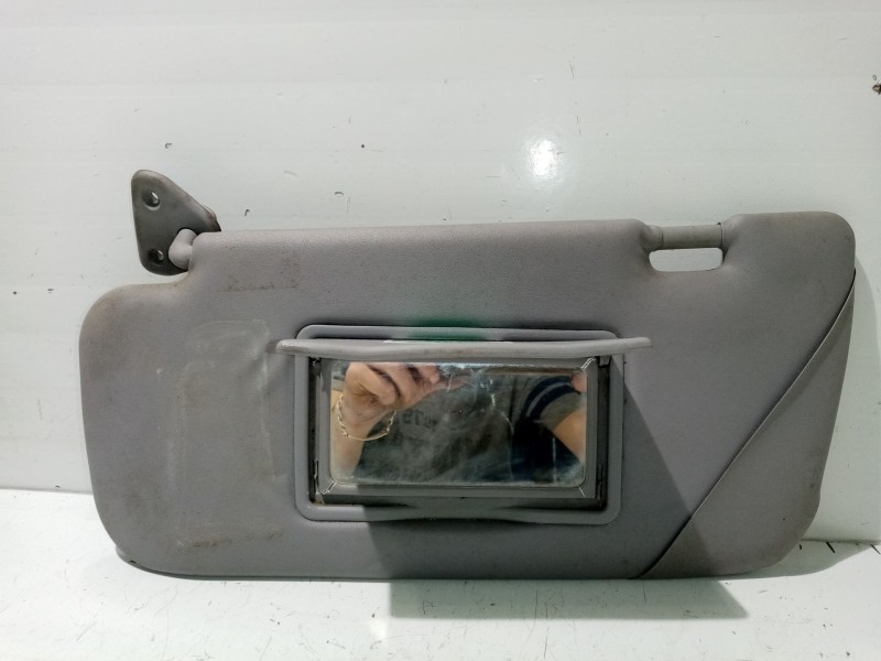 Recambio de parasol izquierdo para nissan primera berlina (p12) referencia OEM IAM   