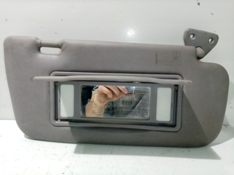 Recambio de parasol derecho para nissan primera berlina (p12) referencia OEM IAM   