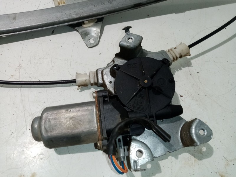 Recambio de elevalunas trasero derecho para nissan primera berlina (p12) referencia OEM IAM 82700AV610  