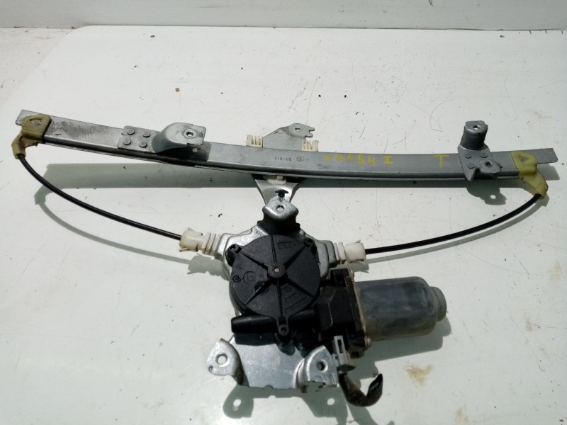 Recambio de elevalunas trasero izquierdo para nissan primera berlina (p12) referencia OEM IAM 82701AV610  