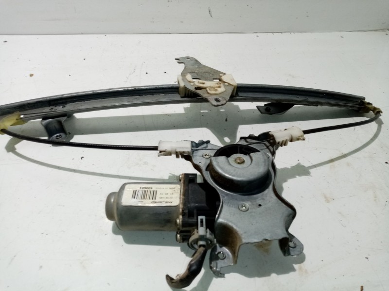 Recambio de elevalunas trasero izquierdo para nissan primera berlina (p12) referencia OEM IAM 82701AV610  