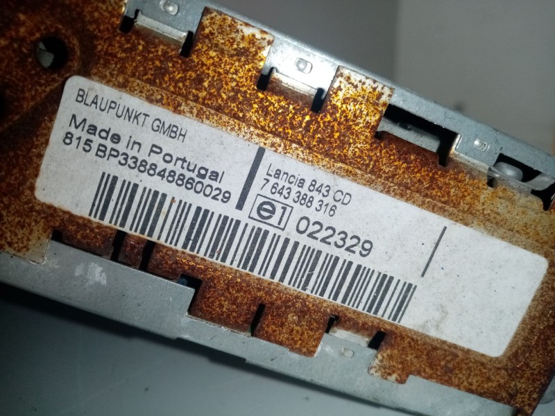 Recambio de sistema audio / radio cd para lancia ypsilon (101) referencia OEM IAM 7643388316  