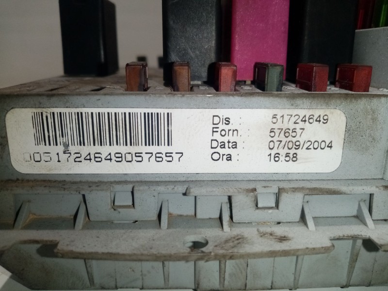 Recambio de caja reles / fusibles para lancia ypsilon (101) referencia OEM IAM 51724649  