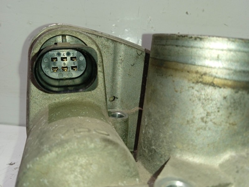 Recambio de caja mariposa para seat ibiza iii (6l1) 2.0 referencia OEM IAM 036133062N  