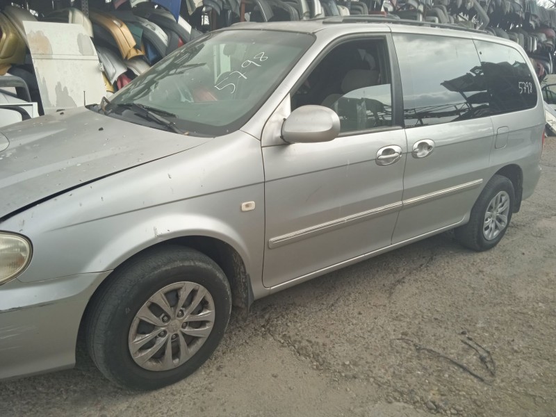 kia carnival ii (gq) del año 2006