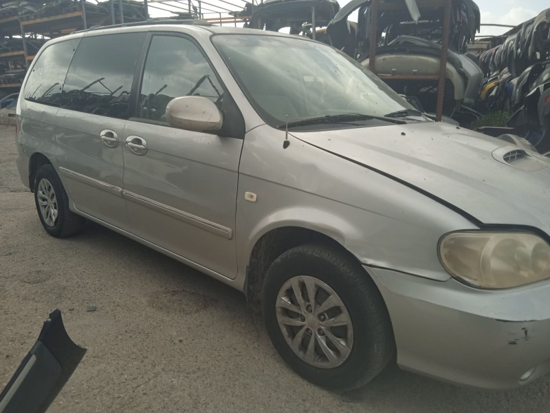 kia carnival ii (gq) del año 2006