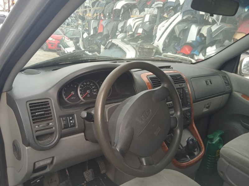 kia carnival ii (gq) del año 2006