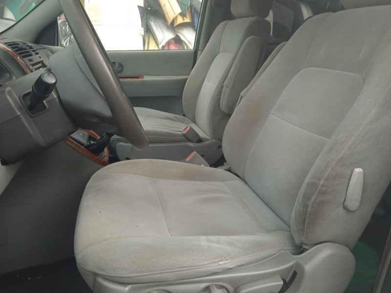 kia carnival ii (gq) del año 2006