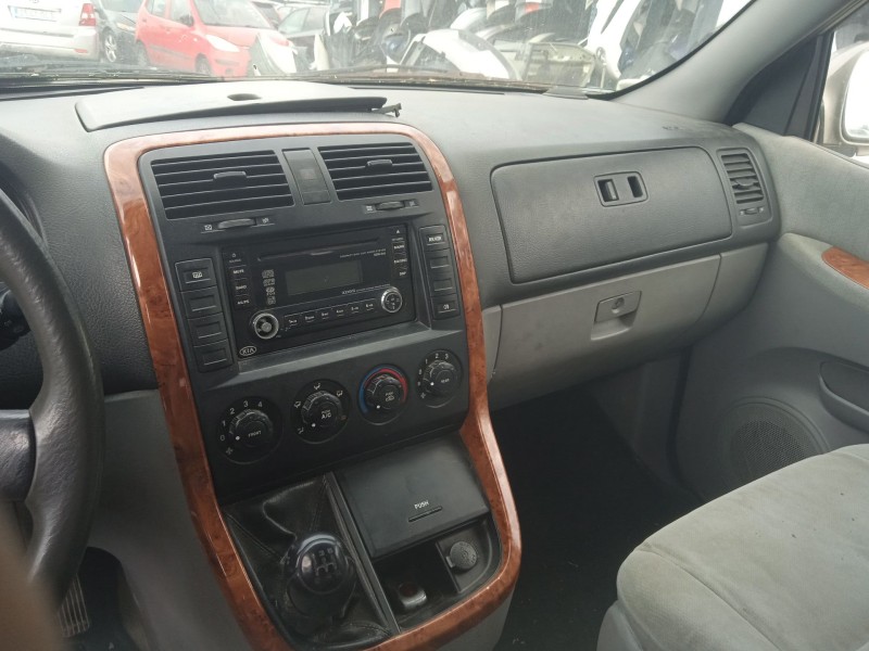 kia carnival ii (gq) del año 2006