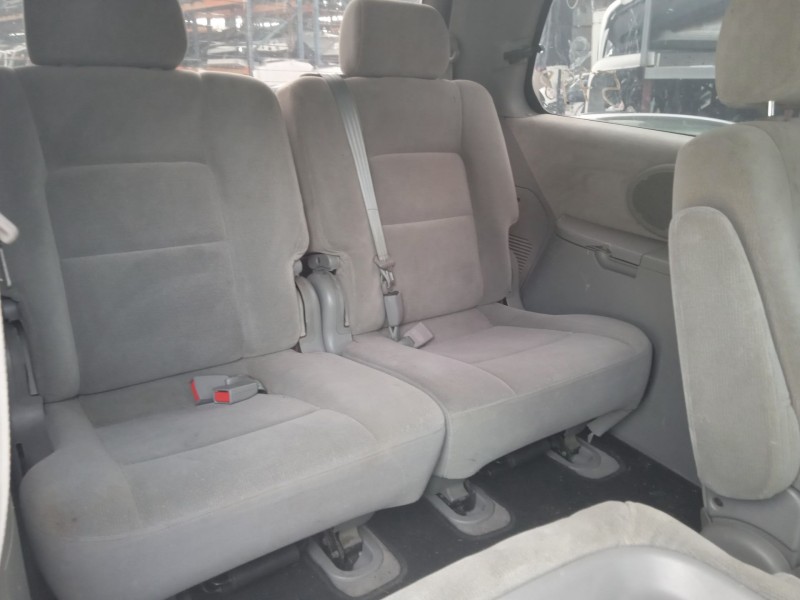 kia carnival ii (gq) del año 2006