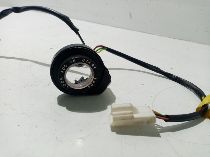 Recambio de antena para kia magentis gls referencia OEM IAM   