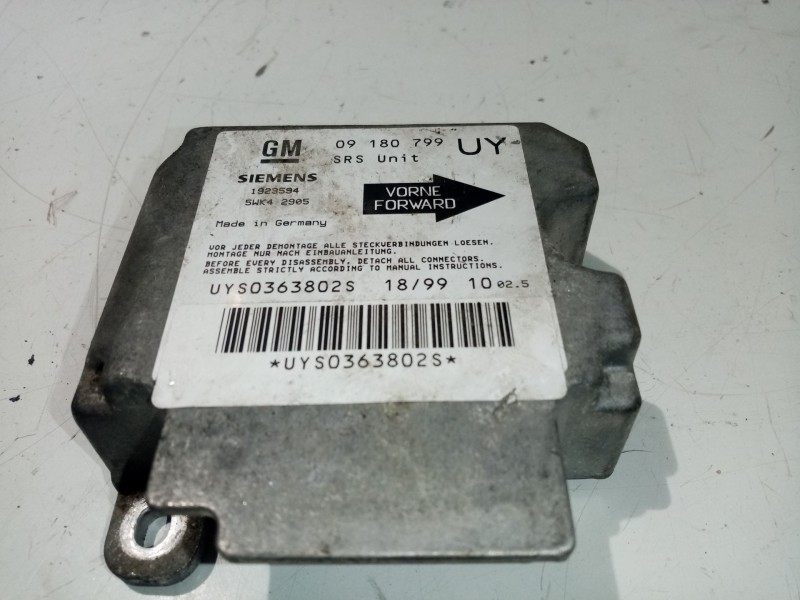 Recambio de centralita airbag para opel astra g berlina club referencia OEM IAM 09180799  