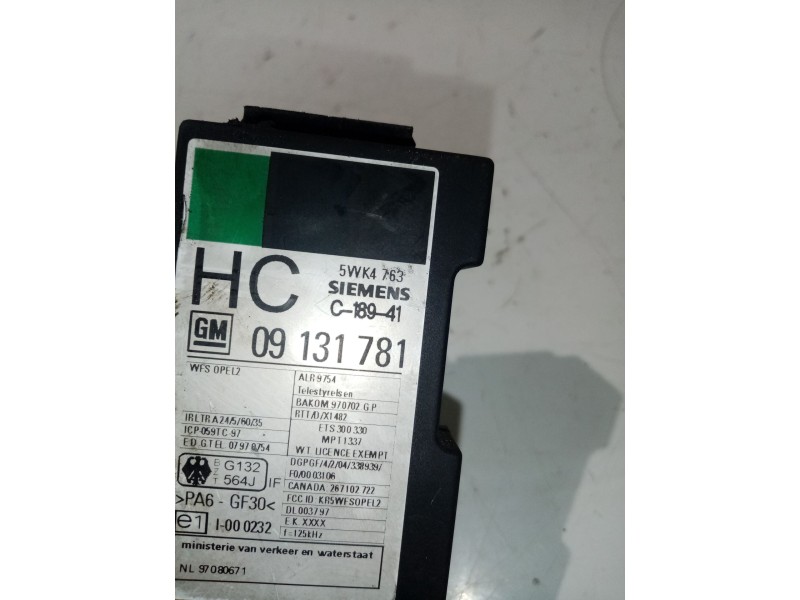 Recambio de antena para opel astra g berlina club referencia OEM IAM 09131781 5WK4763 