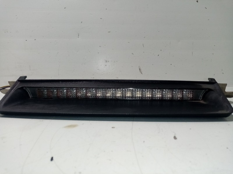 Recambio de piloto trasero central para opel astra g berlina club referencia OEM IAM 09131206  