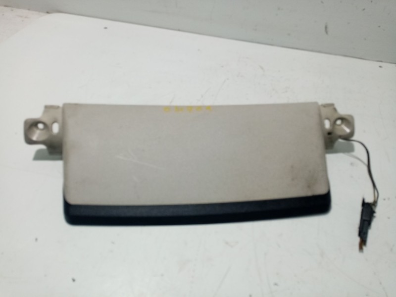 Recambio de piloto trasero central para opel astra g berlina club referencia OEM IAM 09131206  