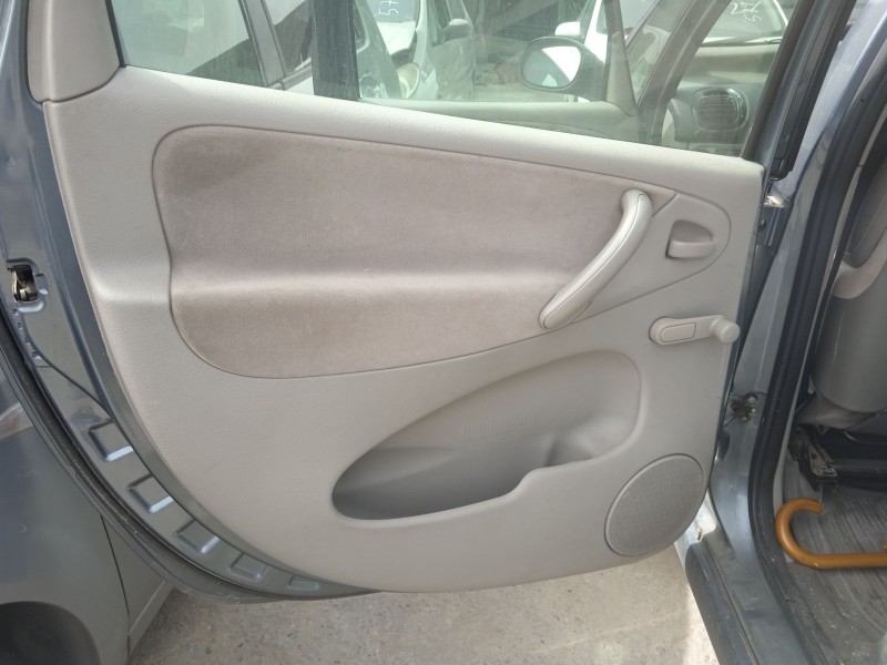 citroën xsara picasso (n68) del año 2005