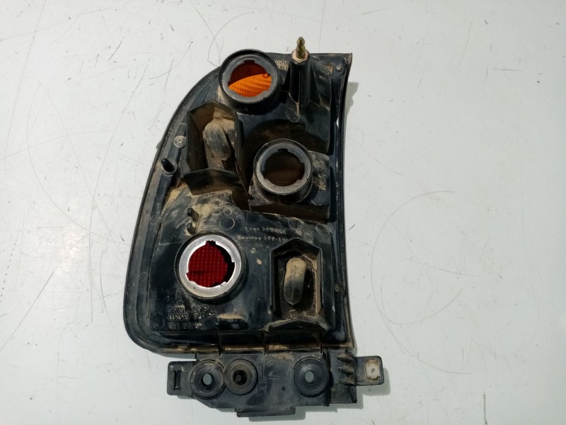 Recambio de piloto trasero derecho para toyota rav 4 funcruiser (a1) referencia OEM IAM 8155042020  