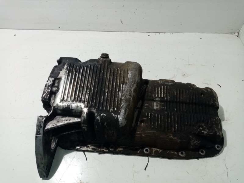 Recambio de carter para chevrolet aveo 1.4 cat referencia OEM IAM   