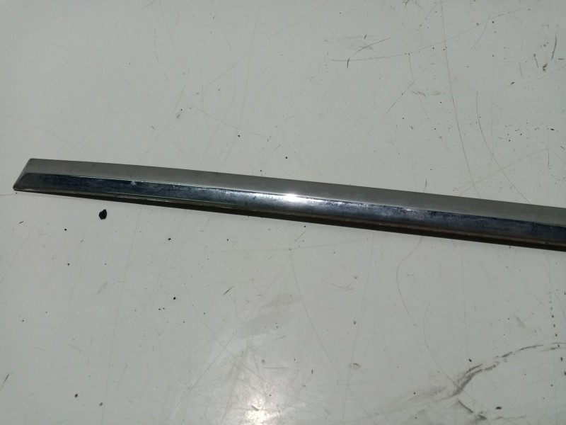 Recambio de moldura para volkswagen passat b6 (3c2) 2.0 tdi 16v referencia OEM IAM   