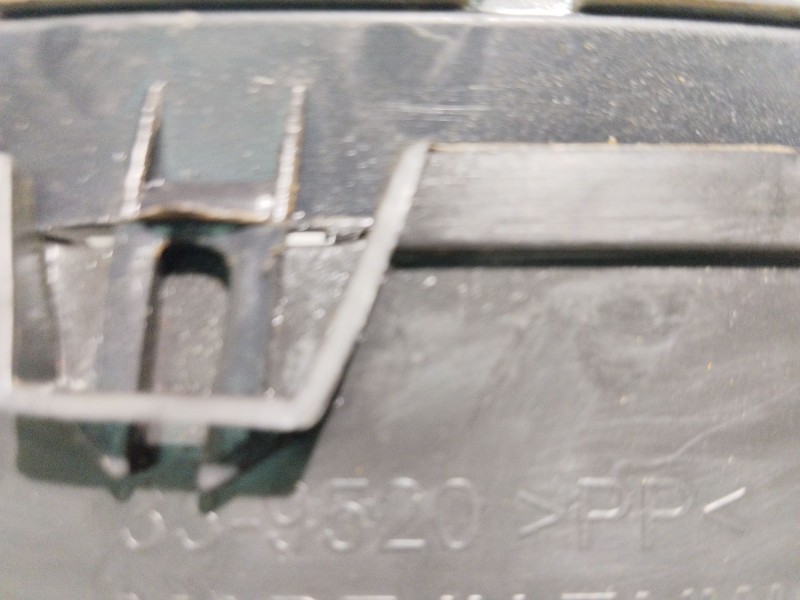 Recambio de rejilla delantera para bmw x5 (e70) 3.0 d referencia OEM IAM 51137157688  