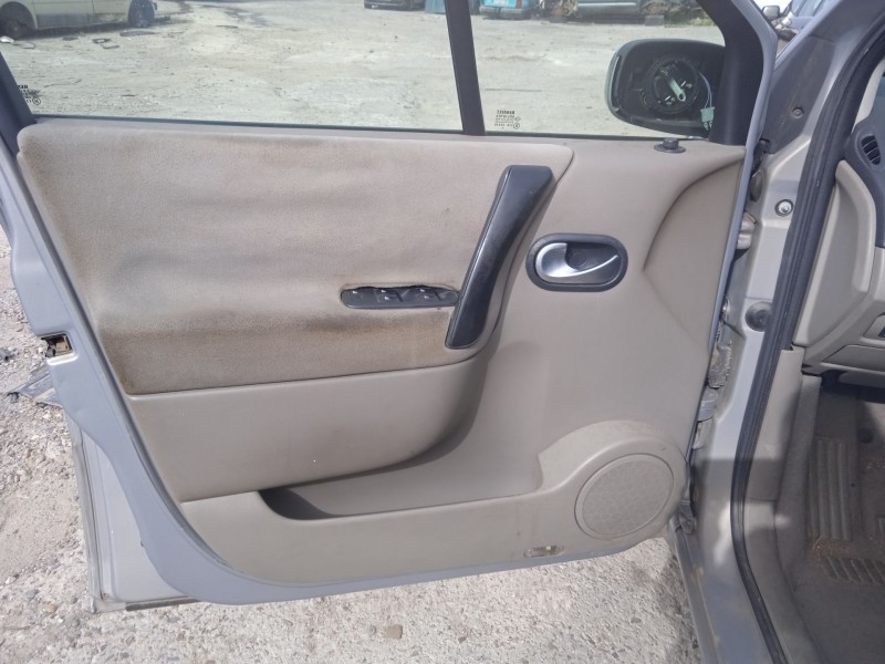 renault scénic ii (jm0/1_) del año 2004