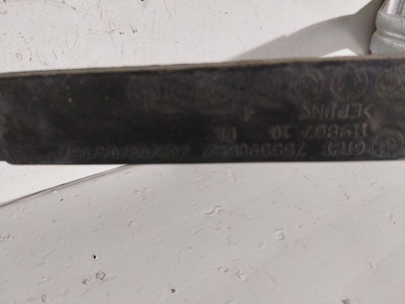 Recambio de soporte para bmw x5 (e70) 3.0 d referencia OEM IAM 61217555905 11986710 